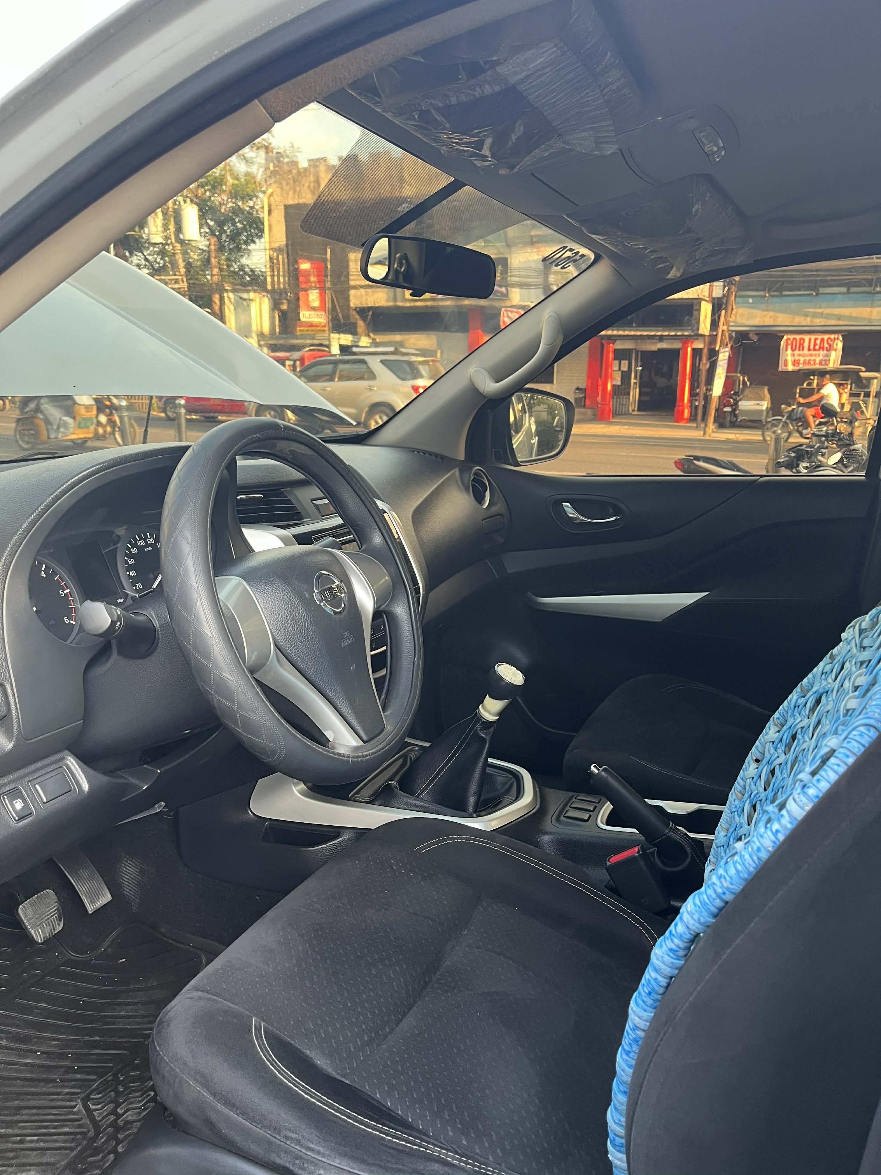 2015 NISSAN NP300 NAVARRA 2.5