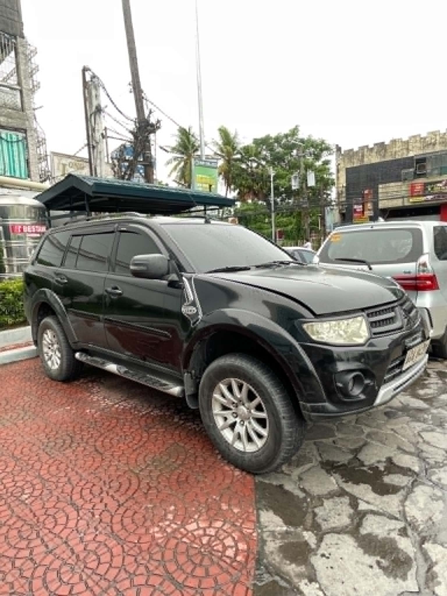 2014 MITSUBISHI MONTERO SPT GLS